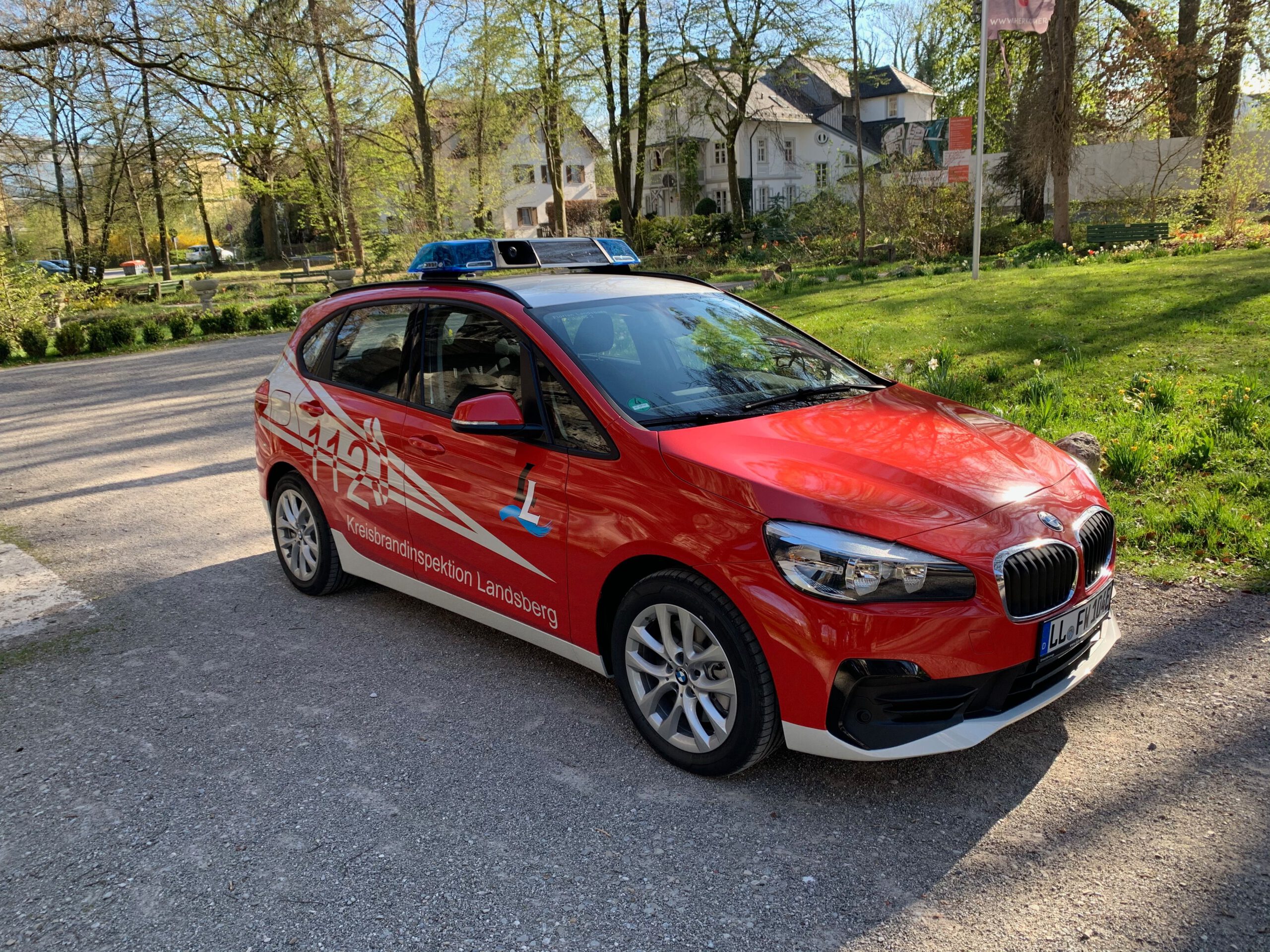 BMW 2er Plug in Hybrid Feuerwehr Kommandowagen KDOW